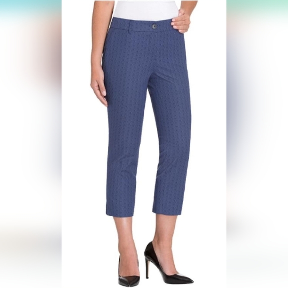 Hilary Radley Sits at the Waist Cropped slim leg capris - Picture 3 of 13